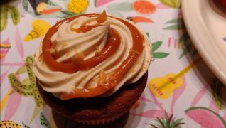 Bonfire Toffee Infused Cupcakes